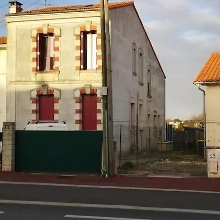A 1km Des Plages Avec 2 Velos Elec Apartment *